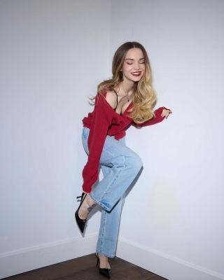 003.jpg