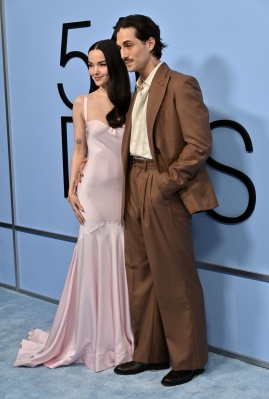 Click to view full size image
==============
535.jpg 535.jpg